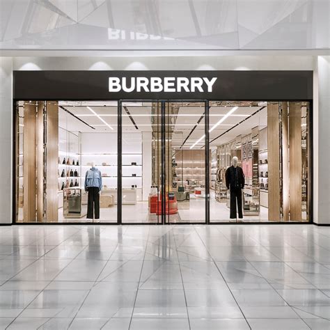 burberry store in sandton city.